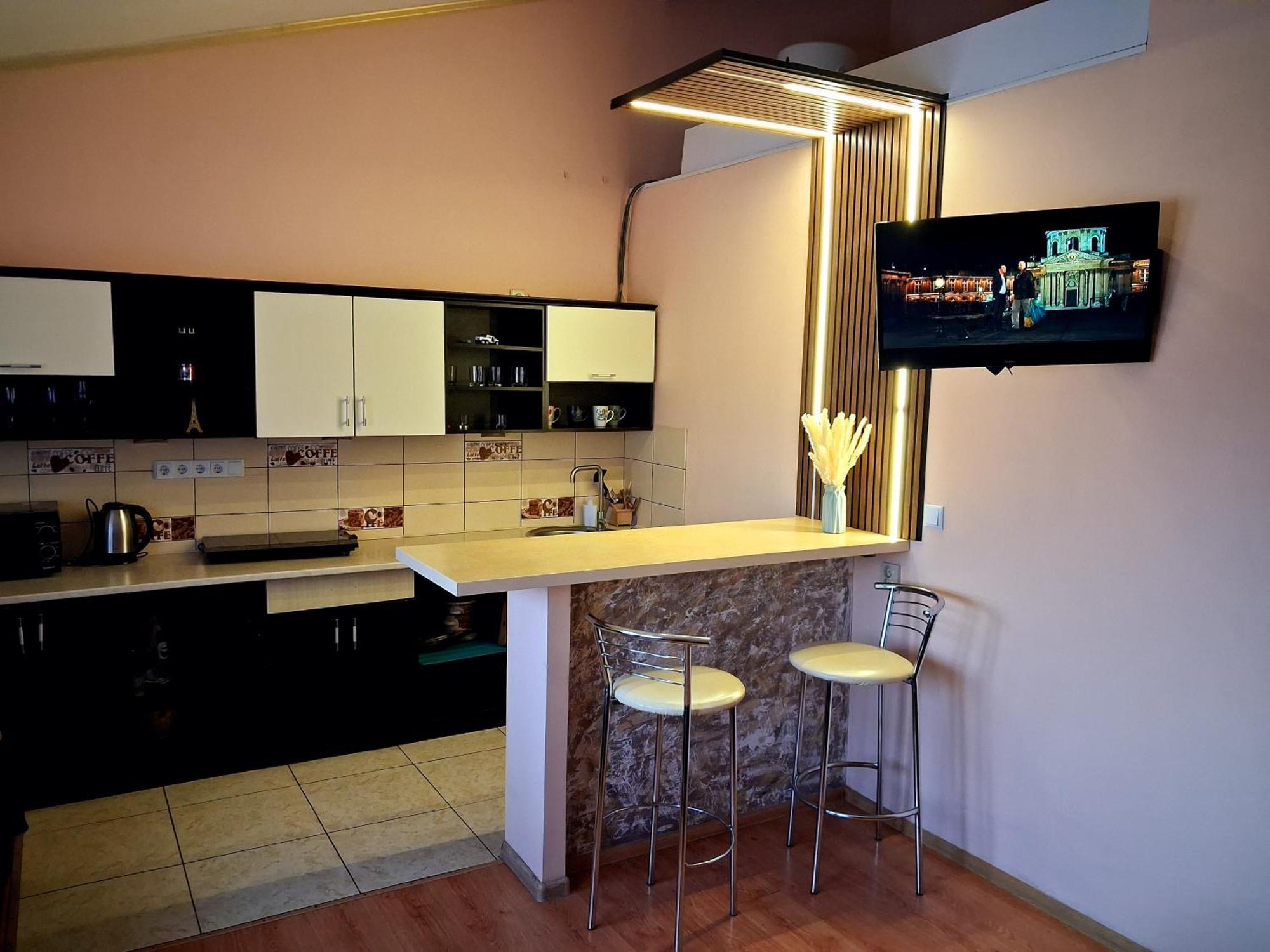 Studio Apartments In Center New 5 Floor Без Ліфту Ιβανό-Φρανκίβσκ Εξωτερικό φωτογραφία